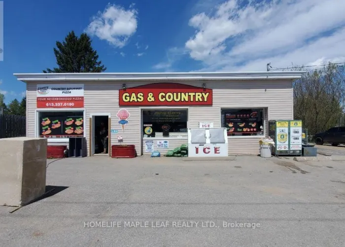 Front facade of the gas station in Coe Hill